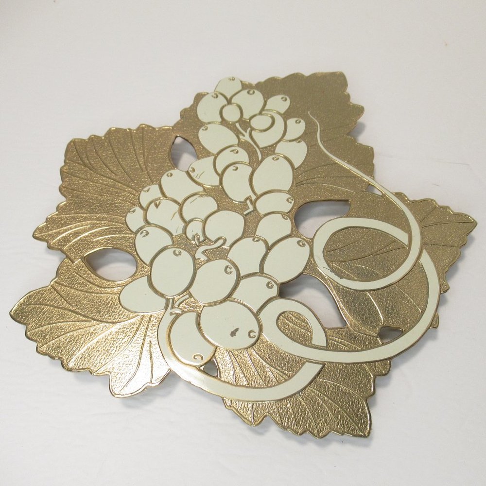 Large trivet - Picture 11 of 11